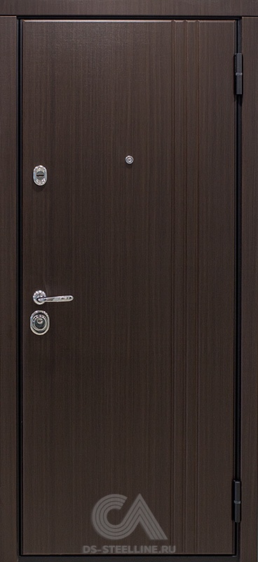 Металлическая дверь Линия для квартиры, вид снаружи